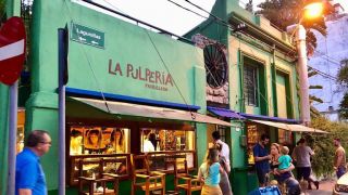 restaurantes para salir a cenar con amigos en montevideo La Pulpería