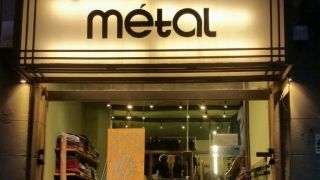 tiendas de ropa gotica en montevideo Metal